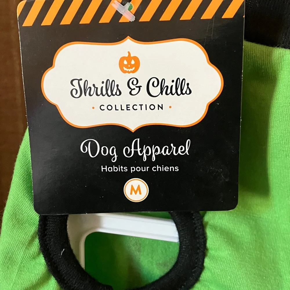 Green Dog Apparel with Black Trim Medium Brand New